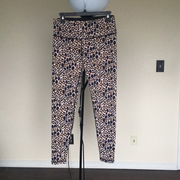 Victoria's Secret Pants - Victoria sport leggings, size S